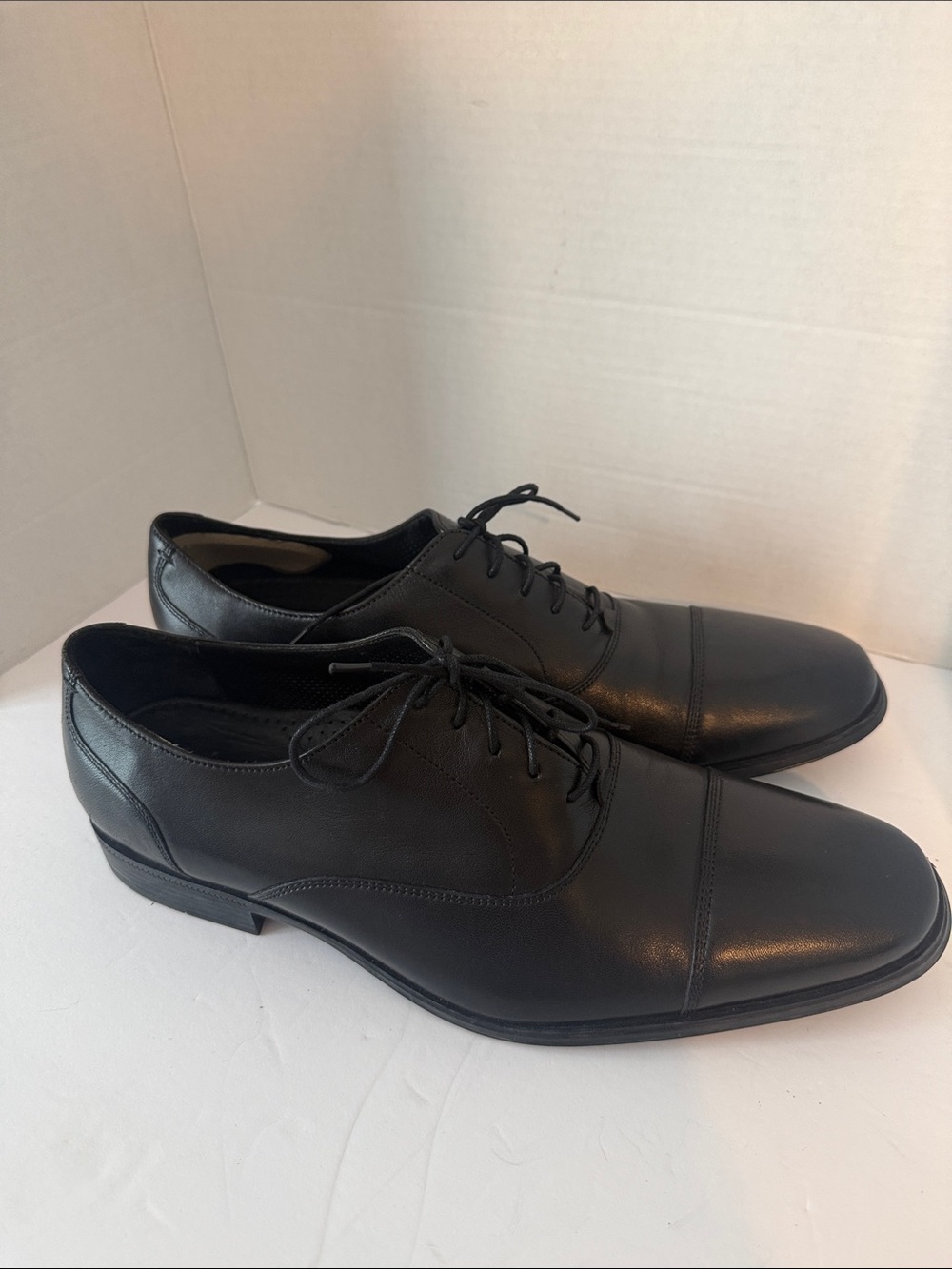 Cole Haan Black Leather Cap-Toe Oxford Dress Shoes